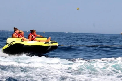 ISSAMBRES - Towed buoy ride - Exploregion