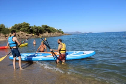 PAMPELONNE - Location de Stand Up Paddle géant en mer - app.name