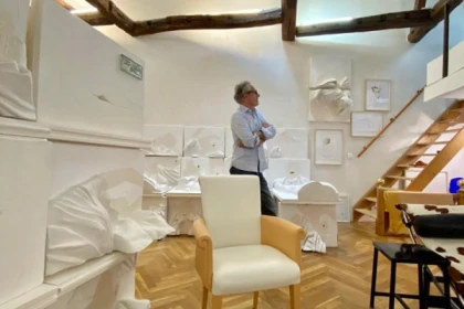 Explorez Votre Talent Artistique avec WeLocArt à Paris - app.name