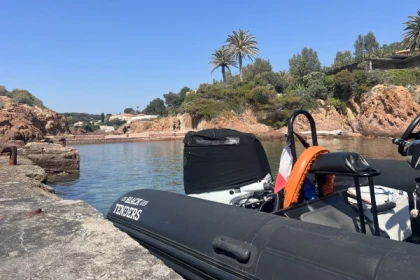 Calanques Estérel 2h30 - Exploregion