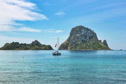 Sunny Vibes Ibiza: versteckte Paradiese & magische Orte - Exploregion