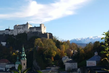 Tagesfahrt nach Salzburg mit eigenem Zug-Ticket - Exploregion