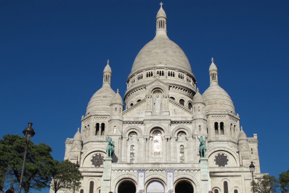 Food Tour in Paris - Montmartre District - Exploregion
