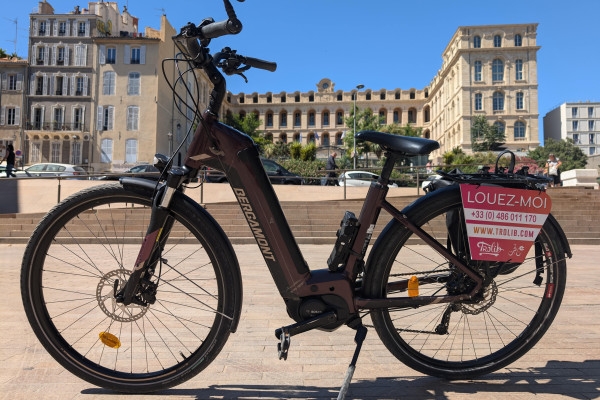 Calanques Park visit by e bike with virtual guide - Exploregion