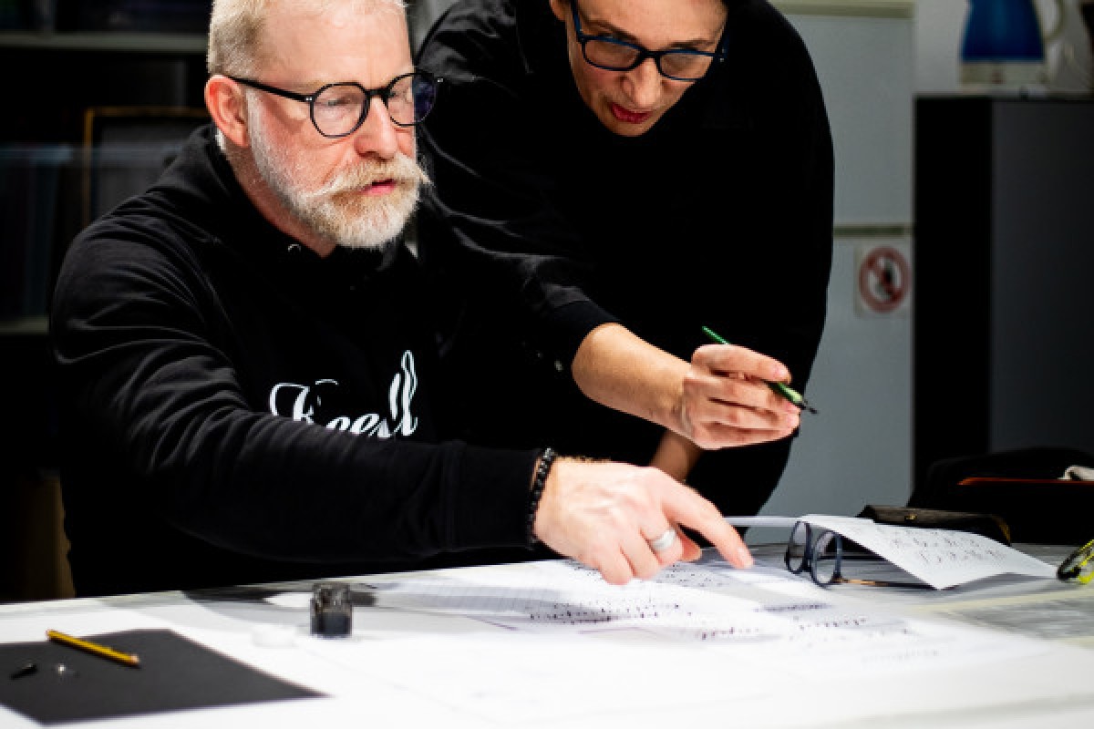 Kalligrafie: von A bis Z (Improvers) - Exploregion