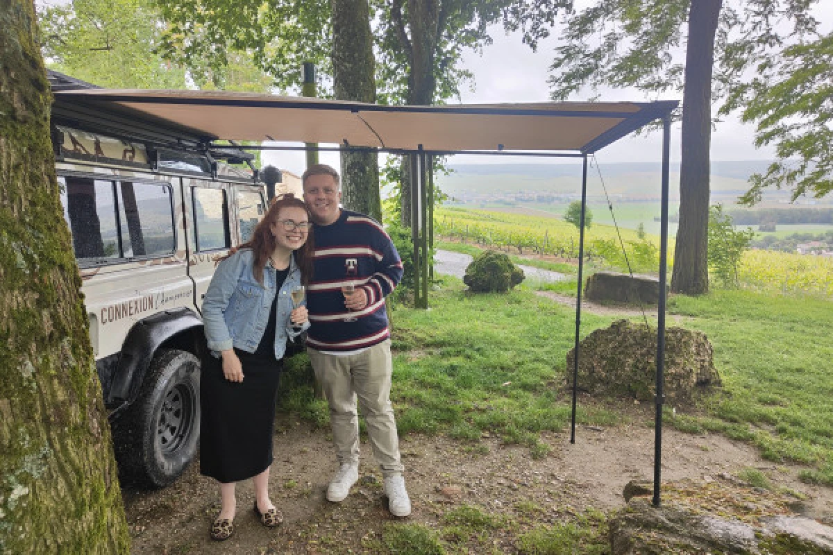 The Must-Have Tradition, tasting in the vineyard - Exploregion