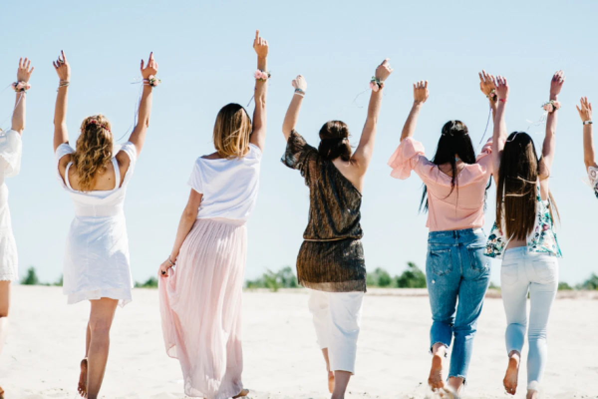 HEN PARTY CITY CHALLENGE REIMS - Exploregion HEN PARTY CITY CHALLENGE REIMS - Exploregion