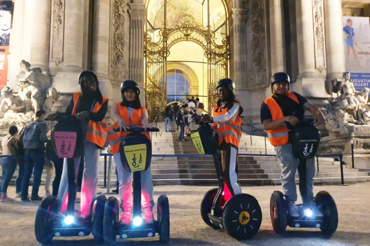 Paris By Night Segway tour - Exploregion