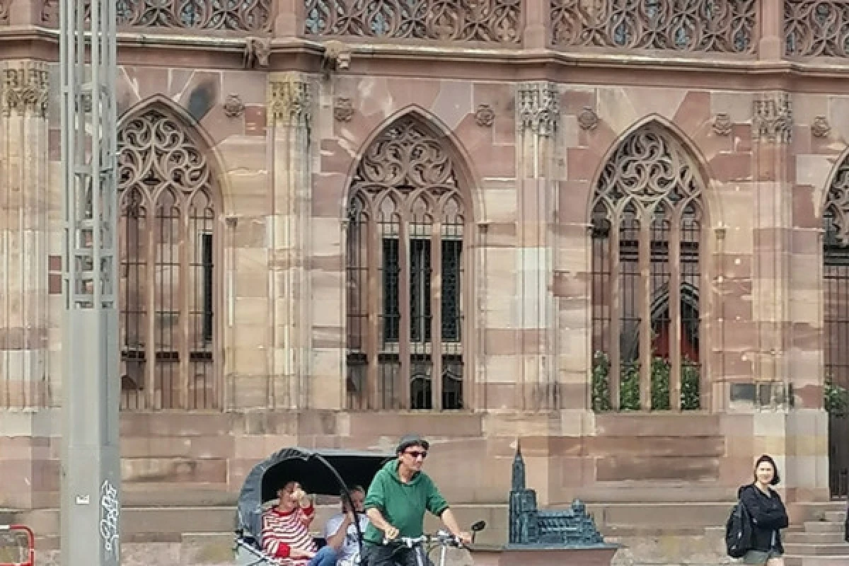 Pedicab tour: Circuit ABC - Exploregion Pedicab tour: Circuit ABC - Exploregion