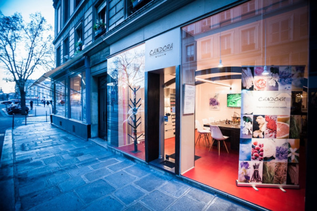 Perfume creation workshop - Exploregion