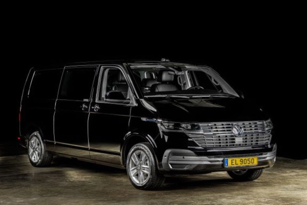 Privatisierung Nature & Castle Day Tour (Halb- oder Ganztag) - Exploregion