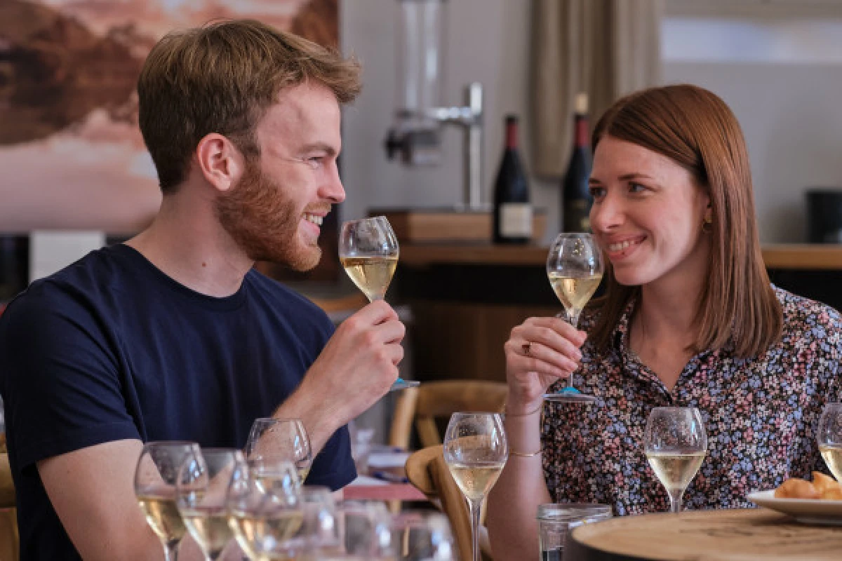 Tasting of 3 Champagnes from our families - Exploregion