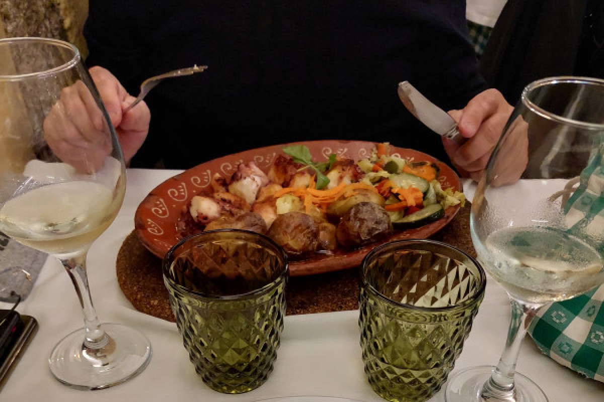 Porto Food Tour - Exploregion