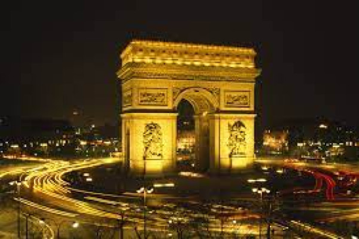 PARIS BY NIGHT CLASSIC 2h - Exploregion