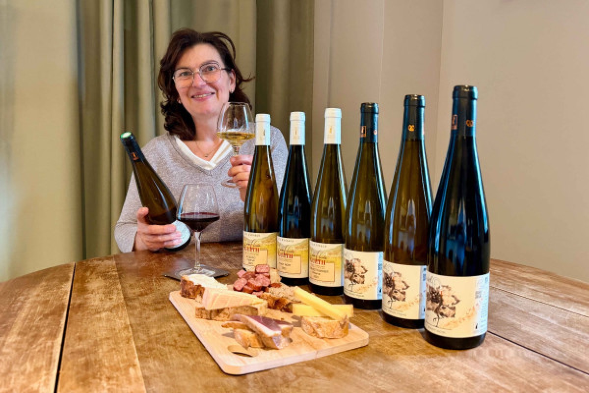 Kellerbesichtigung & Weinprobe mit weiblichem Touch - Gourmet-Formel - Exploregion