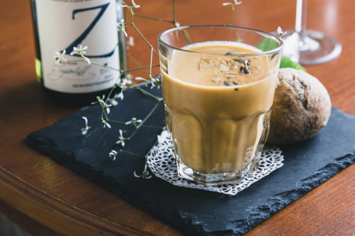 Immersive cellar tour, tasting and board meal - Exploregion Immersive cellar tour, tasting and board meal - Exploregion