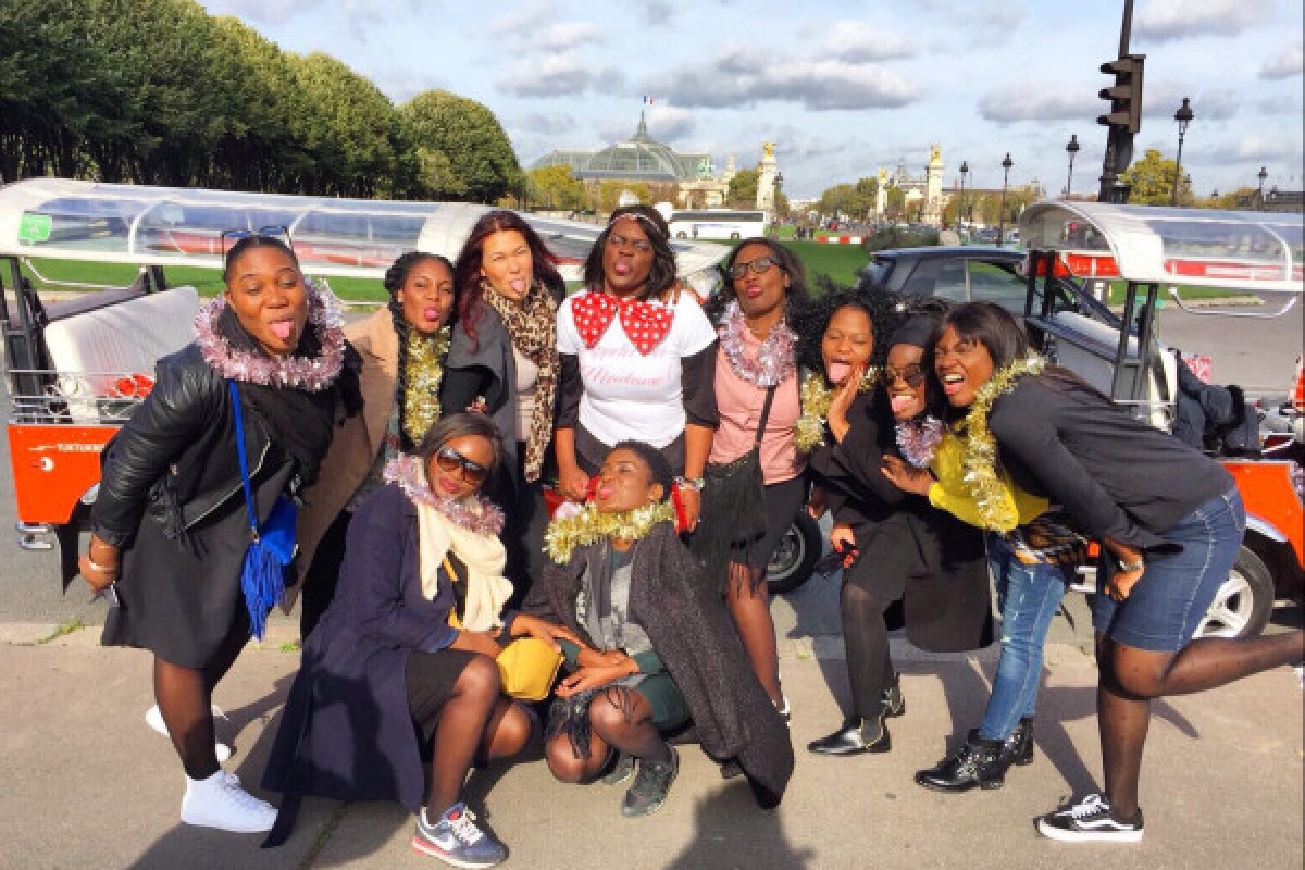 YOUR BIRTHDAY BY TUKTUK! (1h) - Exploregion